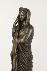 View 5: Grand Tour Bronze Figure of Pudicity, c. 1890