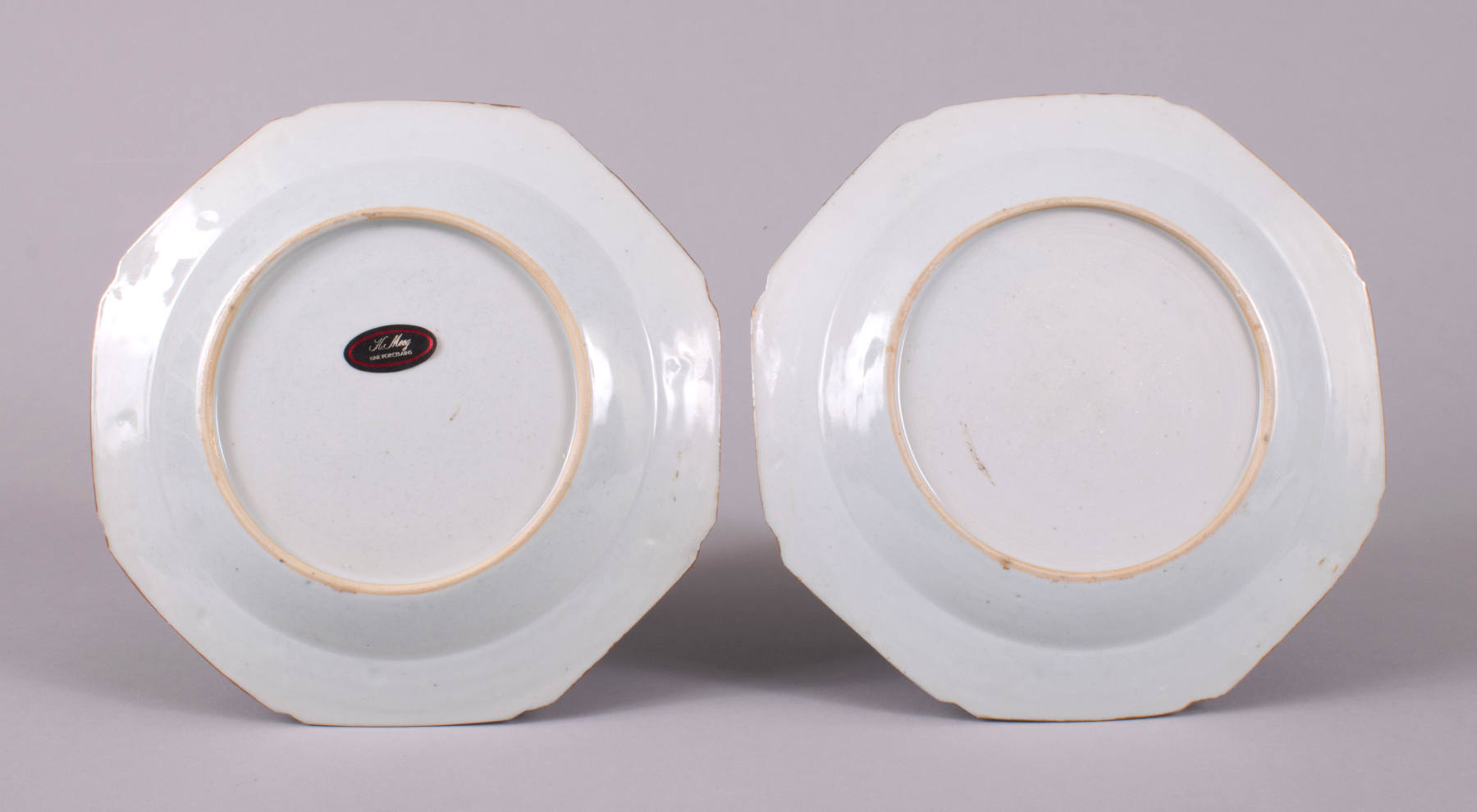 Pair of Chinese Export Pseudo Tobacco Leaf Plates, c. 1770