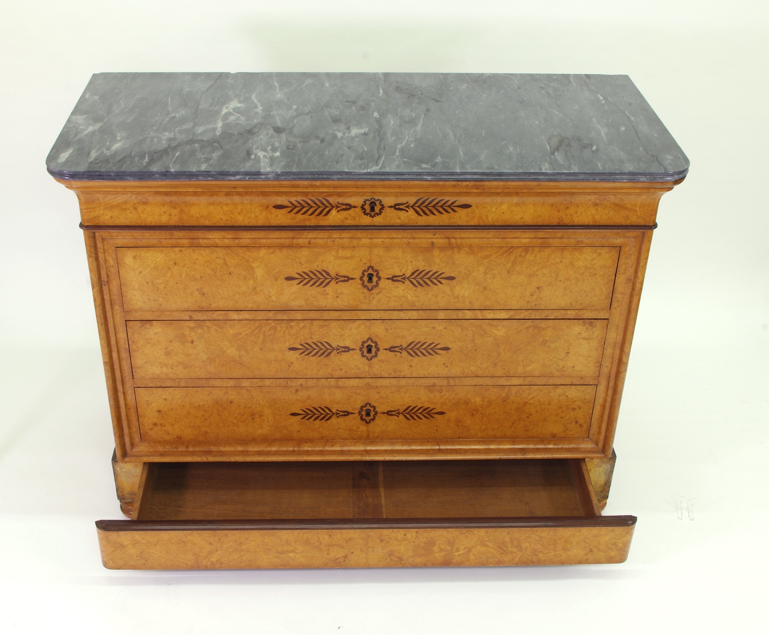 French Restauration Burr Ash Chest of Drawers, c. 1825