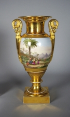 View 6: Fine Pair of Old Paris Porcelain Vases